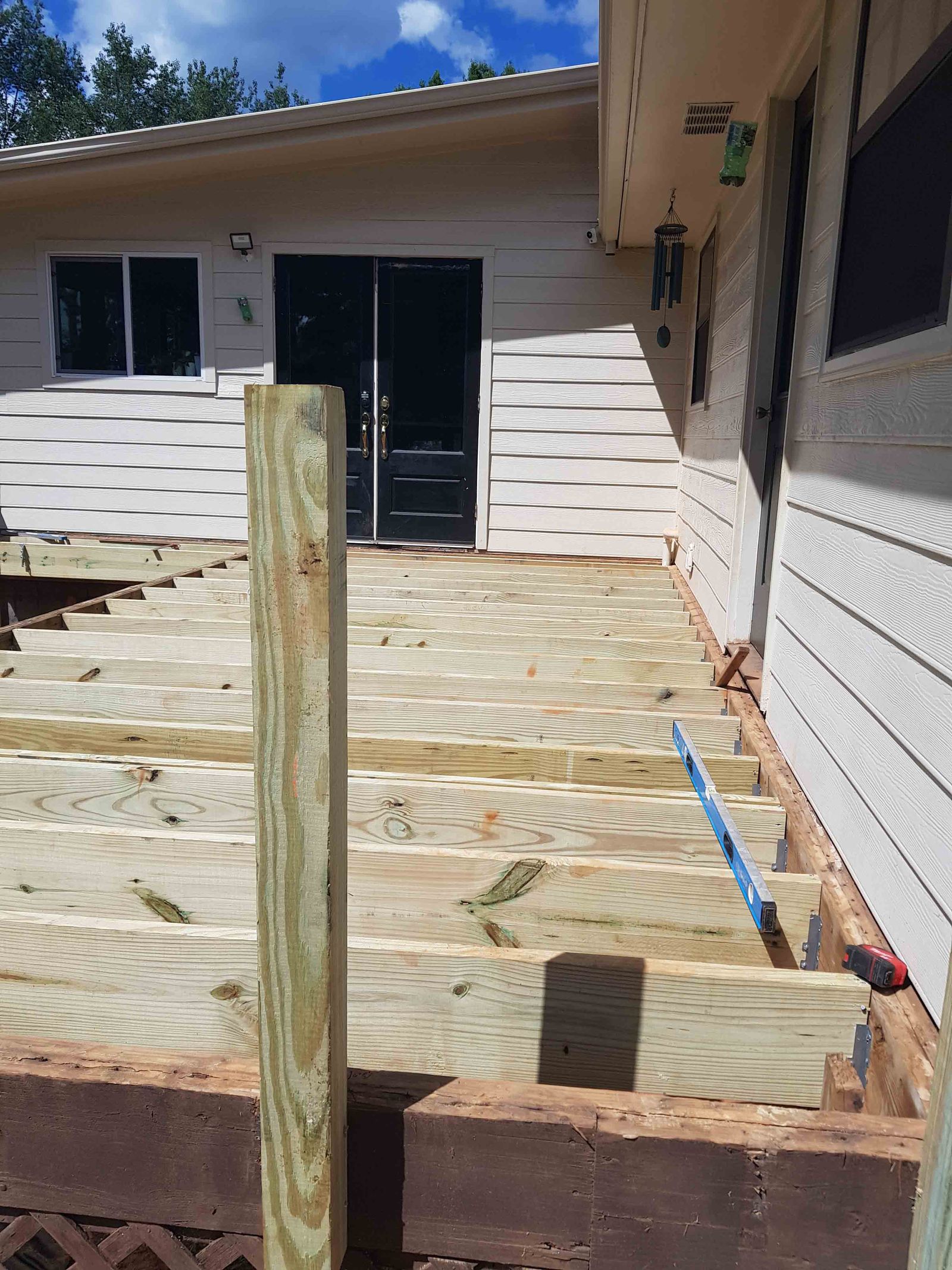 Deck & Fence Repair, Painting & Staining